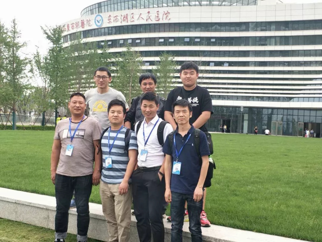 祝賀武漢協和(hé)東西湖(hú)醫(yī)院醫(yī)療設備整體(tǐ)順利搬遷完成,為(wèi)第七屆軍運會(huì)保駕護航!